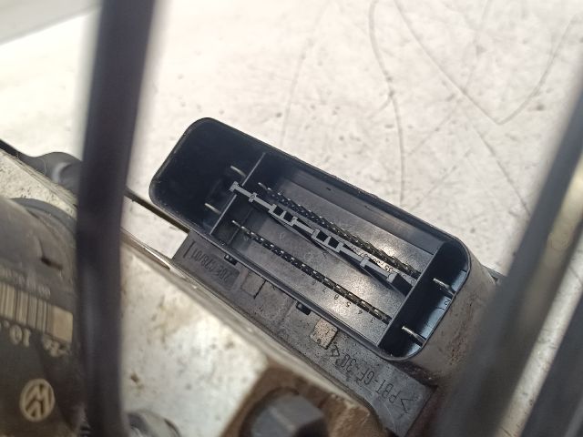 bontott VW POLO IV ABS Kocka