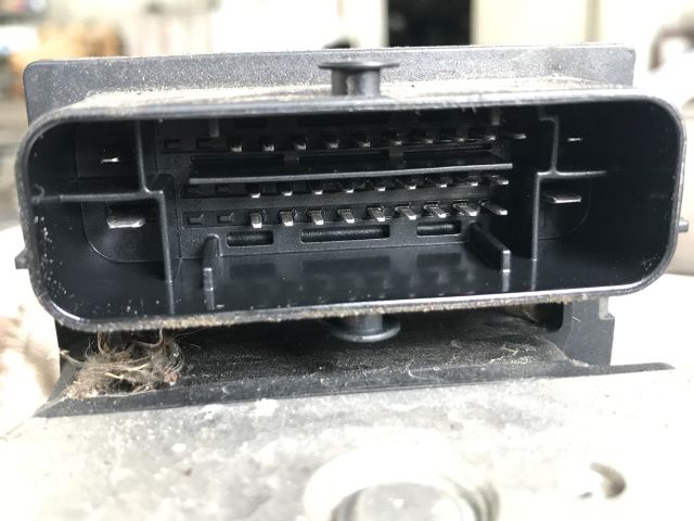 bontott VW POLO IV ABS Kocka