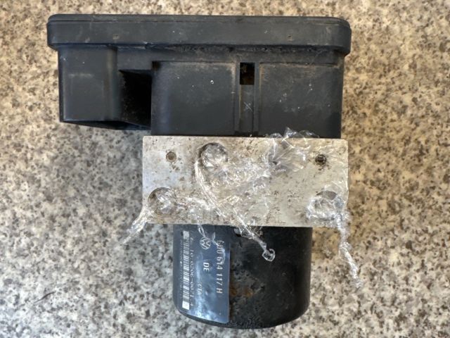 bontott VW POLO IV ABS Kocka