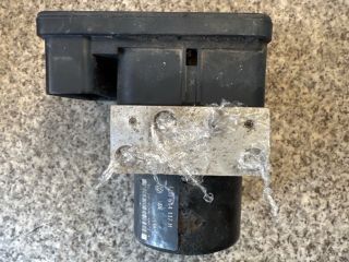 bontott VW POLO IV ABS Kocka