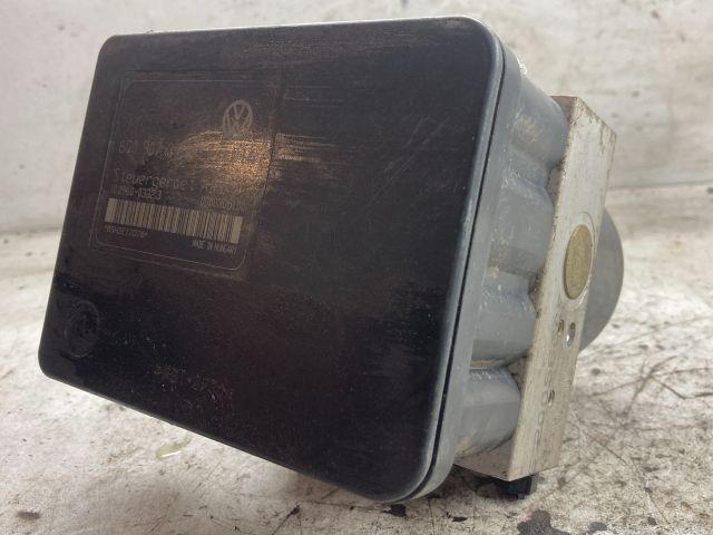 bontott VW POLO IV ABS Kocka