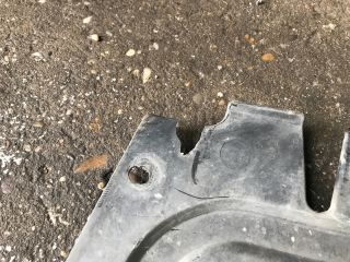 bontott VW POLO IV Alsó Motorburkolat