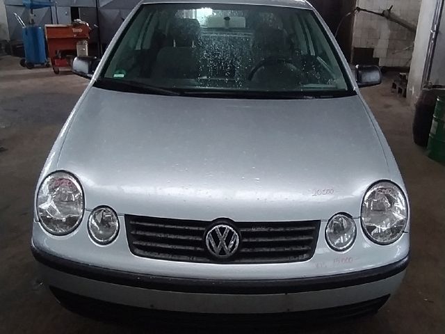 bontott VW POLO IV Bal első Rugó