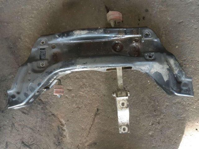 bontott VW POLO IV Első Bölcső