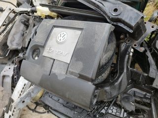 bontott VW POLO IV Felső Motorburkolat