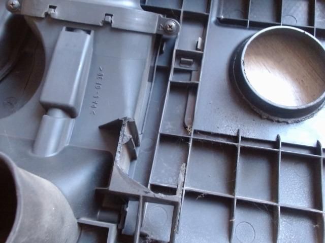 bontott VW POLO IV Felső Motorburkolat