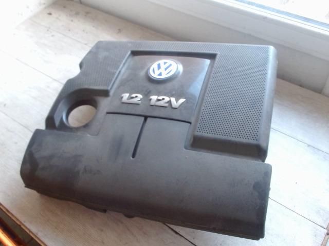 bontott VW POLO IV Felső Motorburkolat