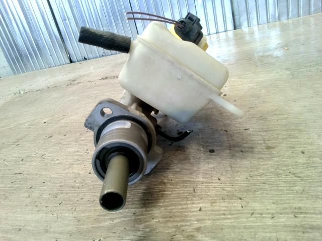 bontott VW POLO IV Főfékhenger