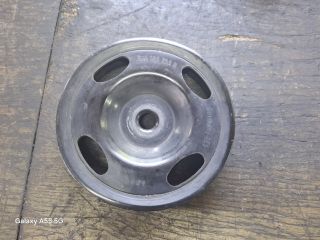 bontott VW POLO IV Főtengely Szíjtárcsa