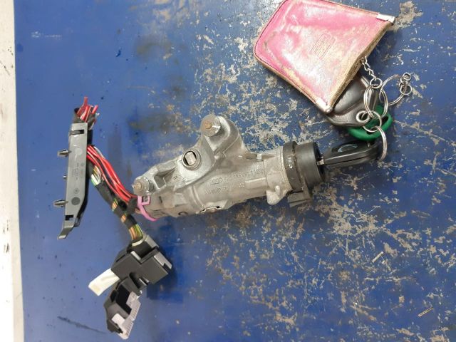 bontott VW POLO IV Gyújtáskapcsoló