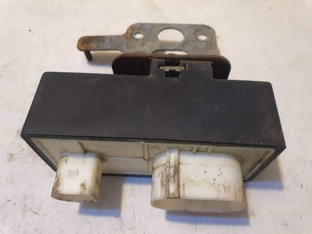 bontott VW POLO IV Hűtőventilátor Relé