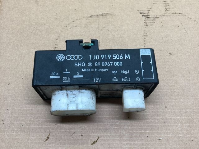 bontott VW POLO IV Hűtőventilátor Relé