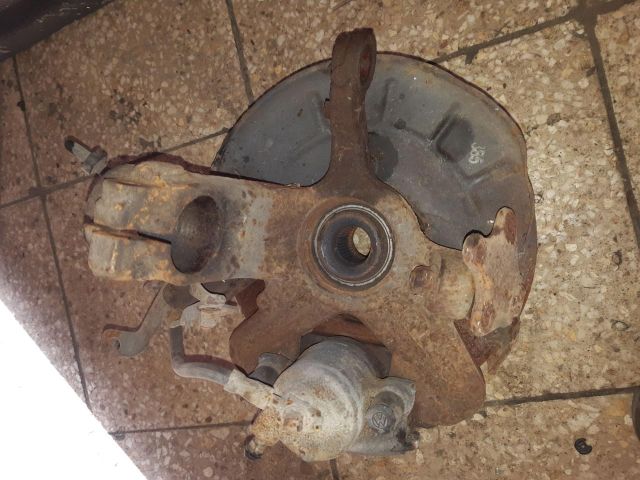 bontott VW POLO IV Jobb első Csonkállvány Kerékaggyal