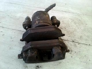 bontott VW POLO IV Jobb első Féknyereg Munkahengerrel