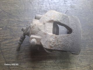 bontott VW POLO IV Jobb első Féknyereg Munkahengerrel