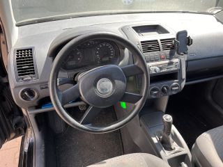 bontott VW POLO IV Jobb első Gólyaláb (Lengécsillapító, Rugó)