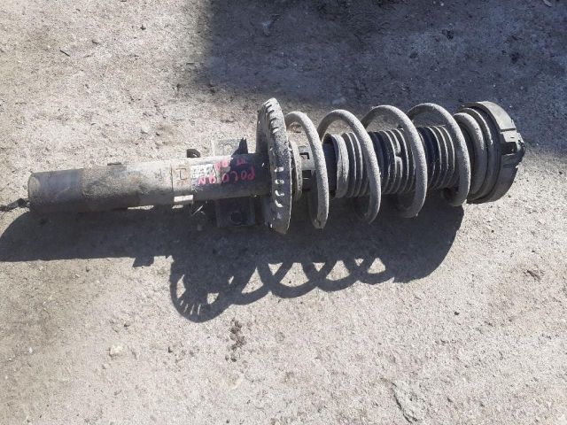 bontott VW POLO IV Jobb első Gólyaláb (Lengécsillapító, Rugó)