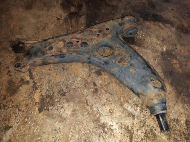 bontott VW POLO IV Jobb első Lengőkar