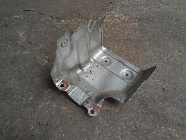 bontott VW POLO IV Katalizátor Hővédő Lemez