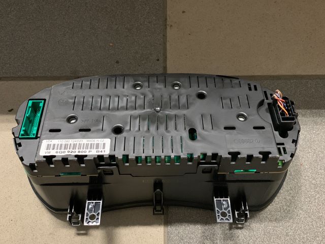 bontott VW POLO IV Kilométeróra