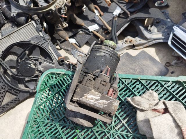 bontott VW POLO IV Kormányszervó Motor (Hidraulikus)