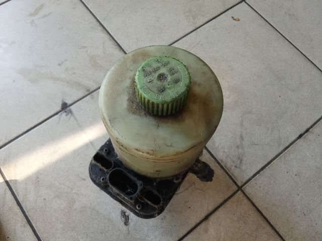 bontott VW POLO IV Kormányszervó Motor (Hidraulikus)