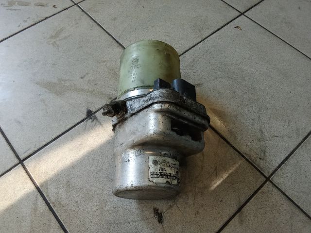 bontott VW POLO IV Kormányszervó Motor (Hidraulikus)