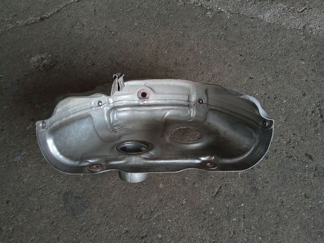 bontott VW POLO IV Leömlő Hővédő Lemez