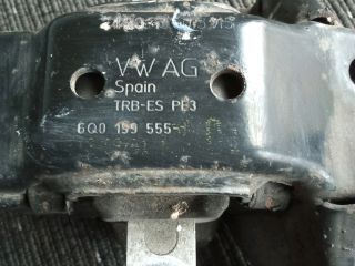 bontott VW POLO IV Motor Tartó Bak Bal