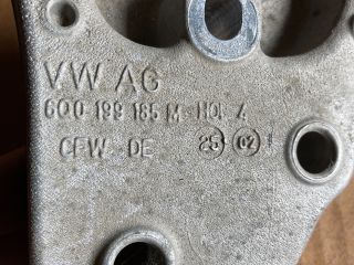 bontott VW POLO IV Motor Tartó Bak (Fém)