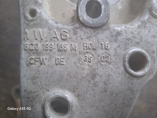 bontott VW POLO IV Motor Tartó Bak (Fém)