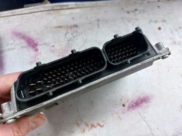 bontott VW POLO IV Motorvezérlő