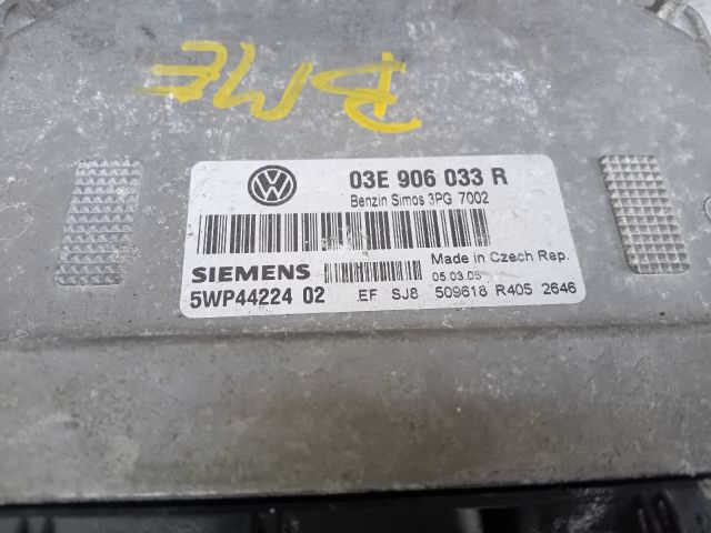 bontott VW POLO IV Motorvezérlő