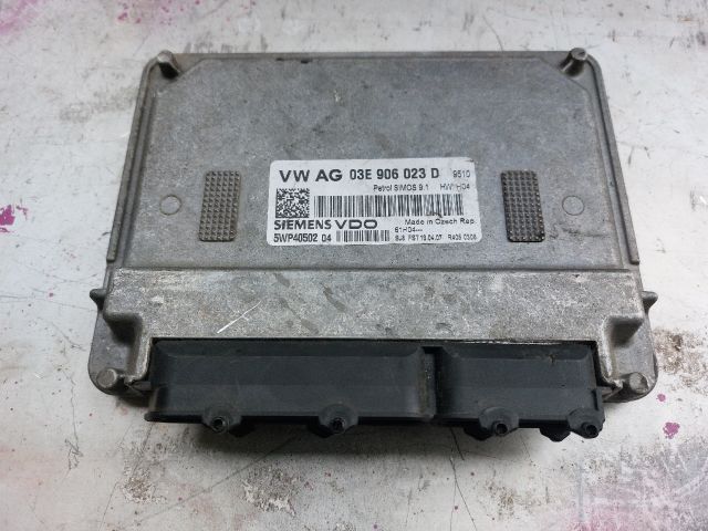 bontott VW POLO IV Motorvezérlő