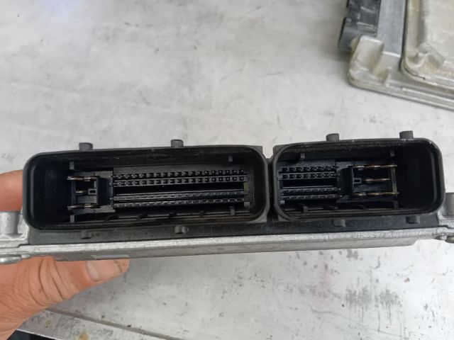 bontott VW POLO IV Motorvezérlő