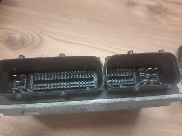 bontott VW POLO IV Motorvezérlő