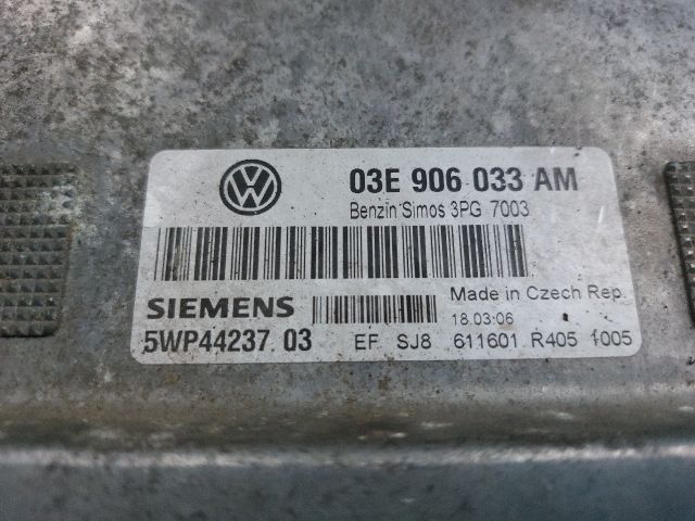 bontott VW POLO IV Motorvezérlő