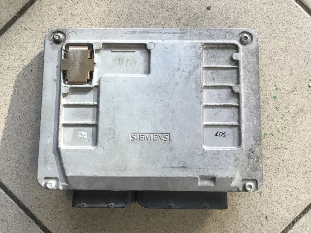 bontott VW POLO IV Motorvezérlő