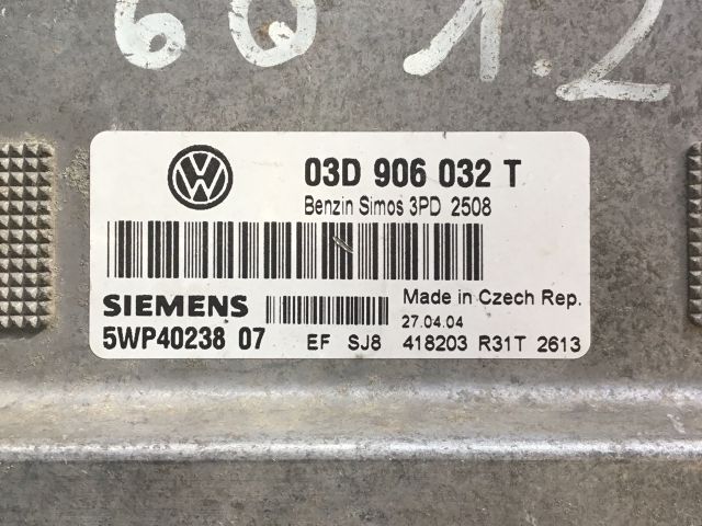 bontott VW POLO IV Motorvezérlő