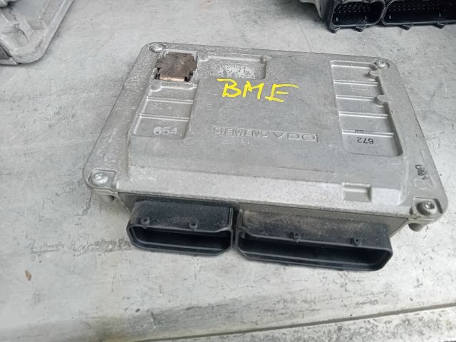 bontott VW POLO IV Motorvezérlő