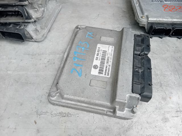 bontott VW POLO IV Motorvezérlő