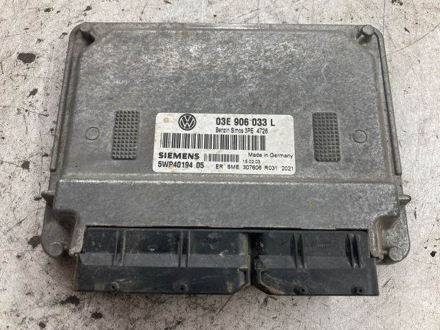 bontott VW POLO IV Motorvezérlő