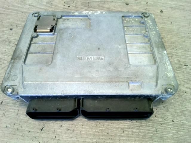 bontott VW POLO IV Motorvezérlő