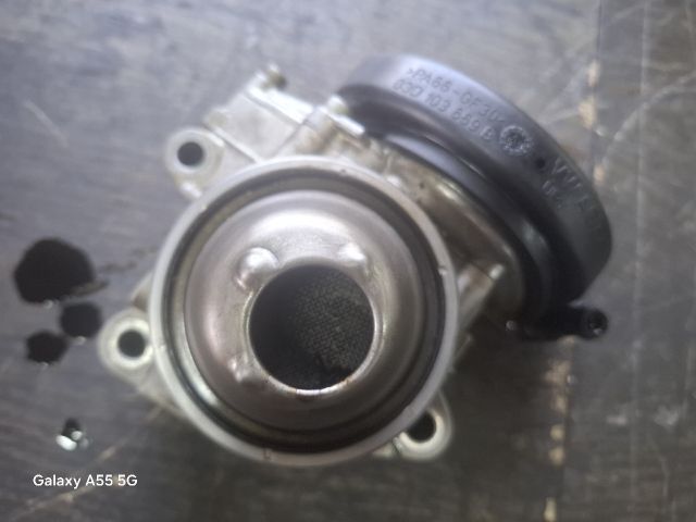 bontott VW POLO IV Olajszivattyú