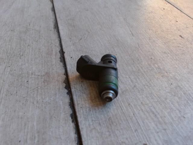 bontott VW POLO IV Porlasztó (1 db)