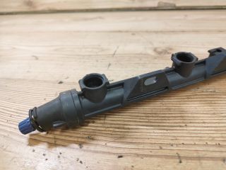 bontott VW POLO IV Porlasztó Sor / Híd