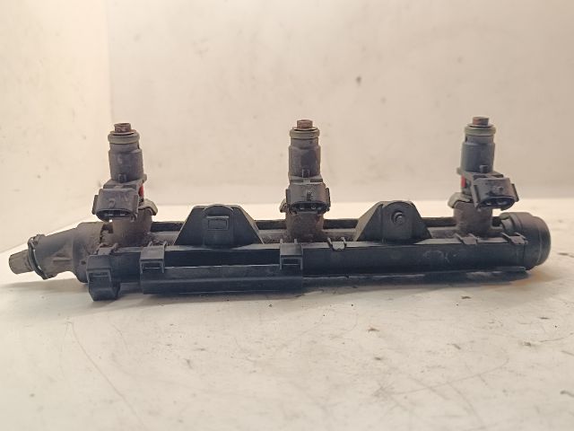 bontott VW POLO IV Porlasztó Sor / Híd