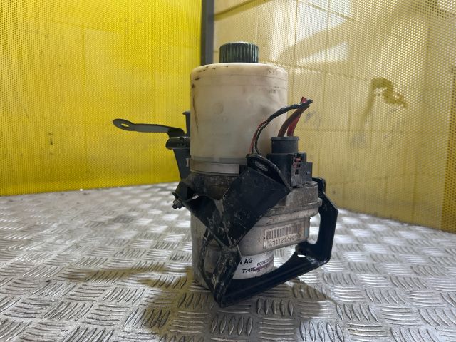 bontott VW POLO IV Szervó Szivattyú Elektronika