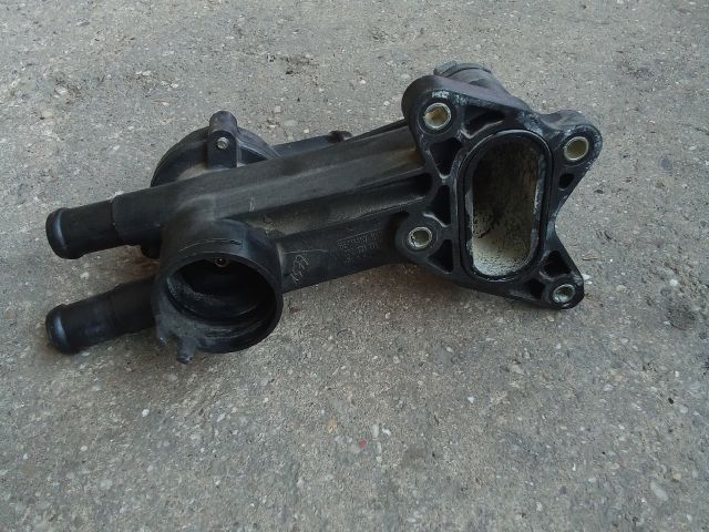 bontott VW POLO IV Termosztátház