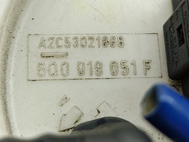 bontott VW POLO IV Üzemanyag Szivattyú